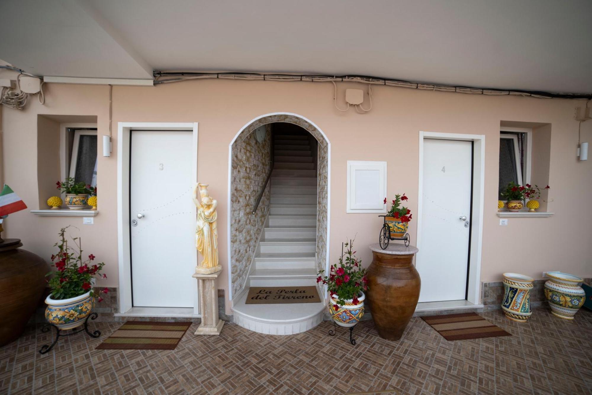 La Perla Del Tirreno Bed and Breakfast Tropea Εξωτερικό φωτογραφία